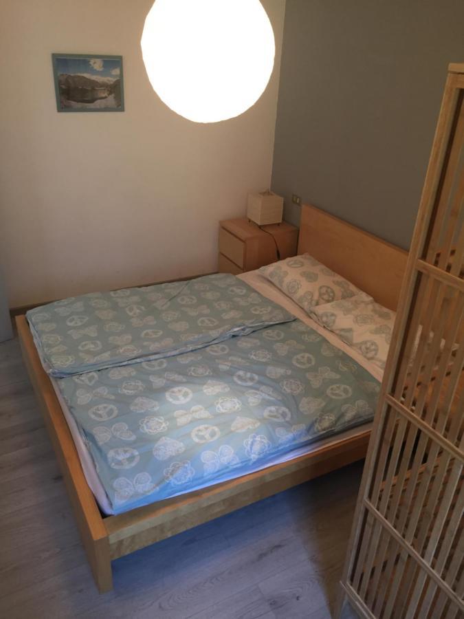 Casa Roby Lägenhet Tremosine Exteriör bild